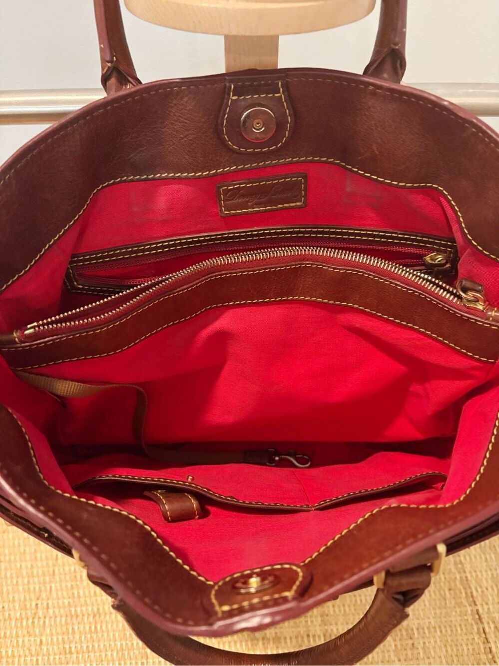 Dooney & Bourke Florentine Chelsea Handbag Italian Leather Brown - Picture 11 of 12